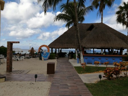 playa azul beach club